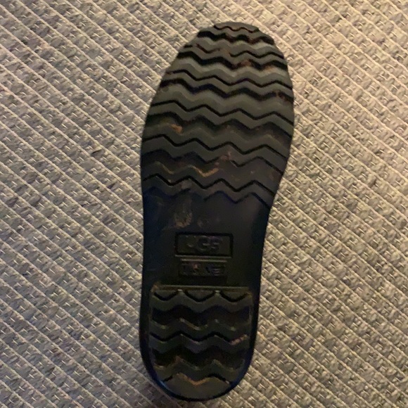 Black Ugg rain boots size 5 - Picture 3 of 4